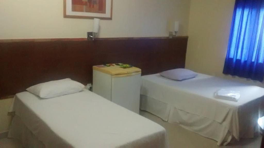Hotel Dois Candangos Nucleo Bandeirante Phòng bức ảnh